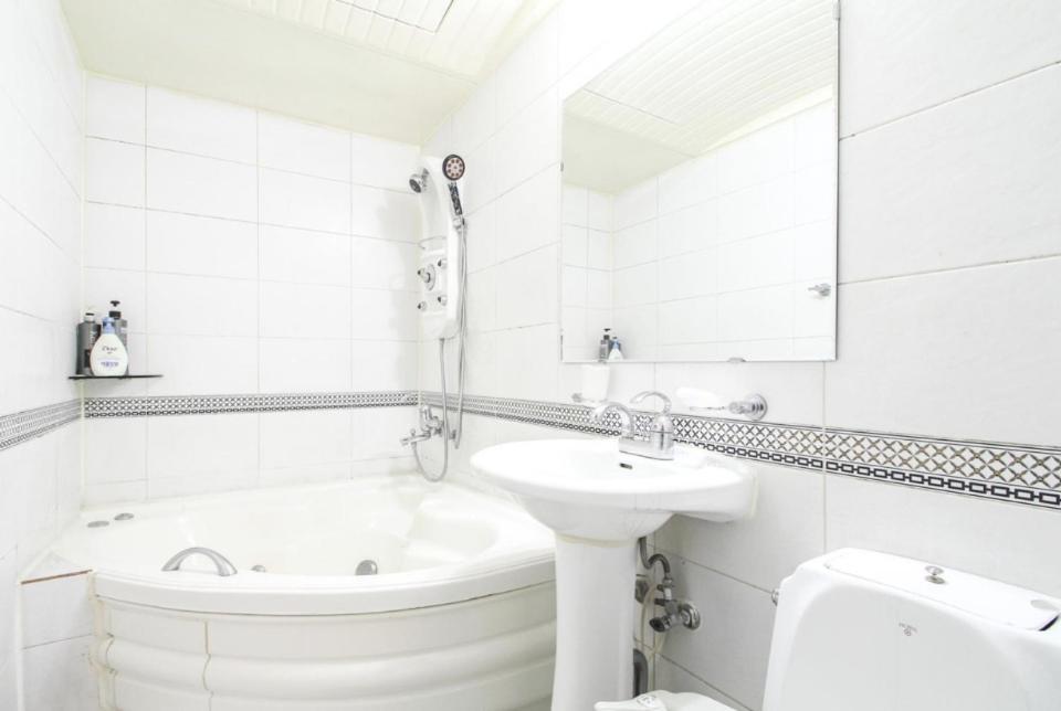 Couple Motel Сеул Екстериор снимка