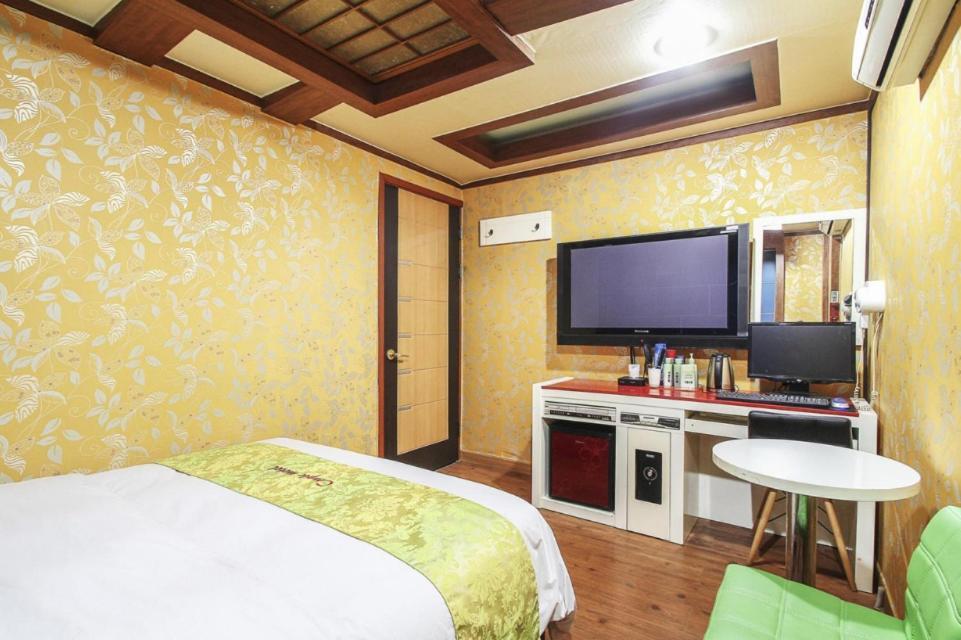 Couple Motel Сеул Екстериор снимка
